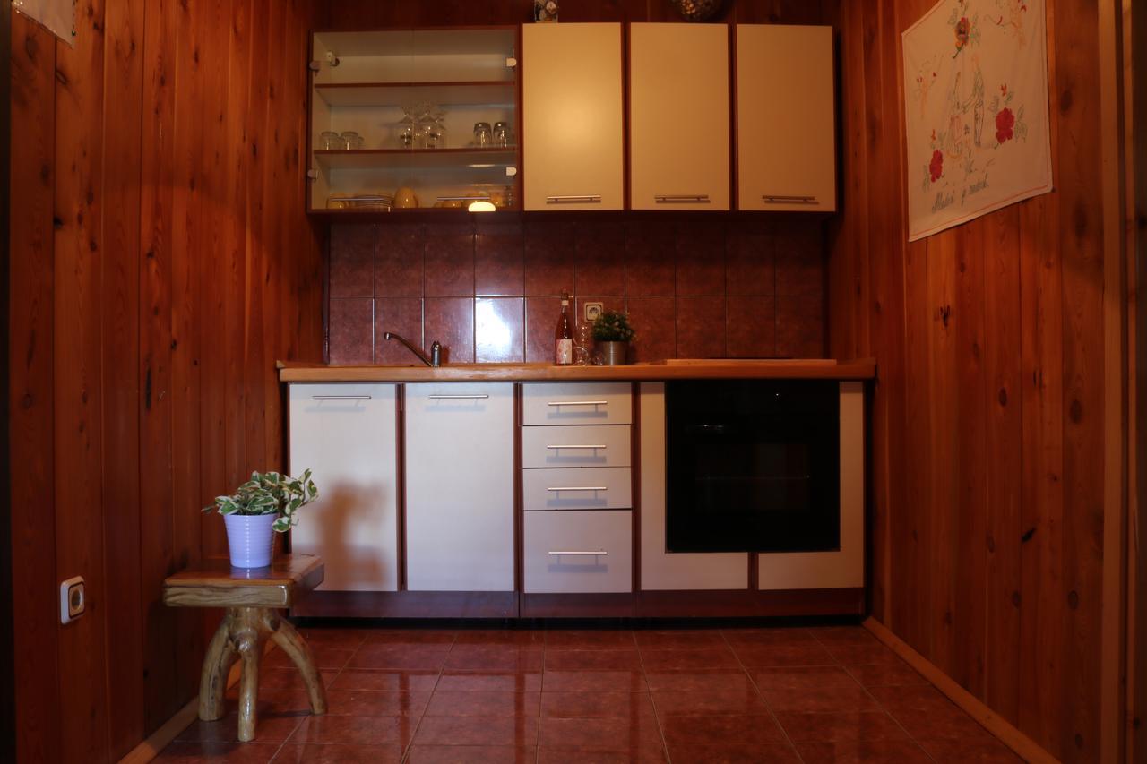 Apartment Iko Rakovica Luaran gambar